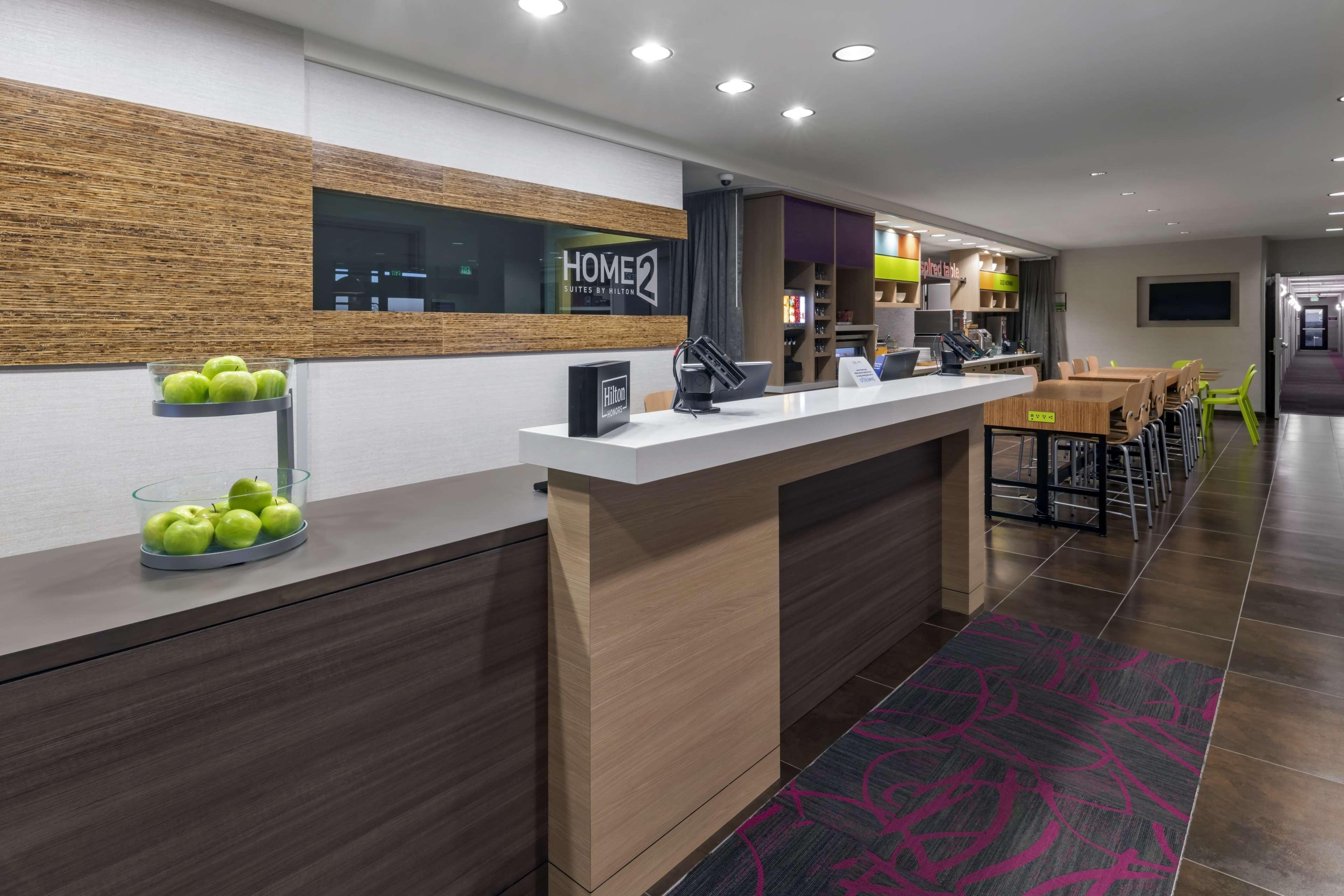 金曼希尔顿欣庭套房酒店 外观 照片